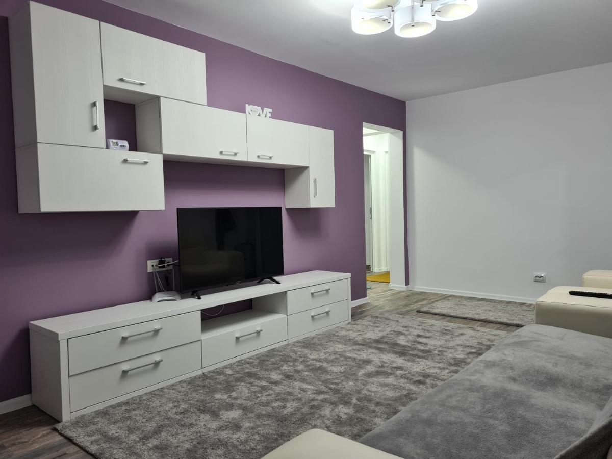 Apartament Terra Targoviste Exteriér fotografie